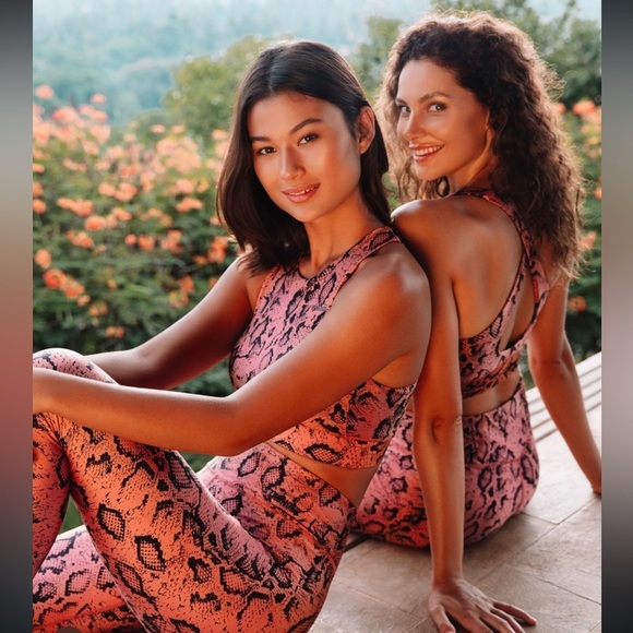 STRONGER 2pcs workout set size S - Picture 1 of 6